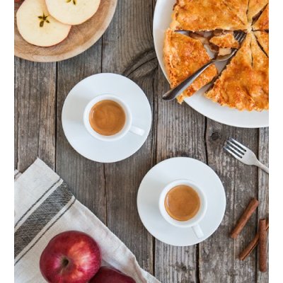 Fresh coffee beans hang ear white coffee luxurious rich work home study