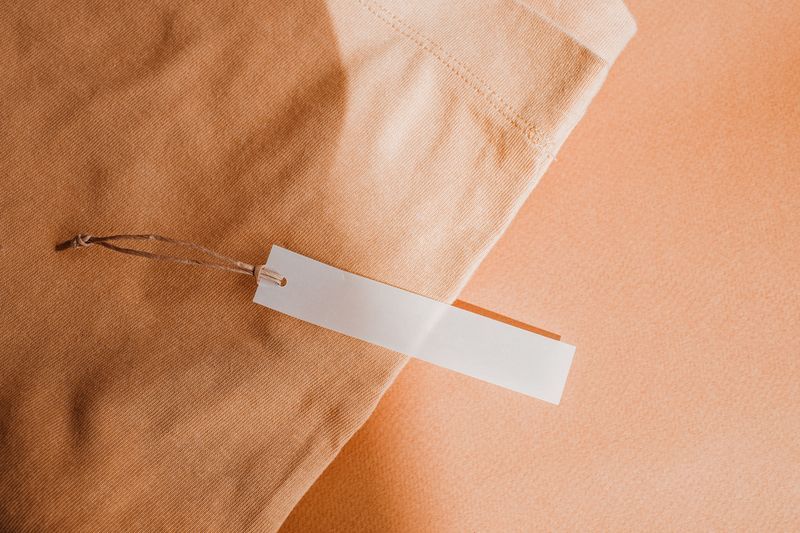 Professional textile label printer for garment care labels