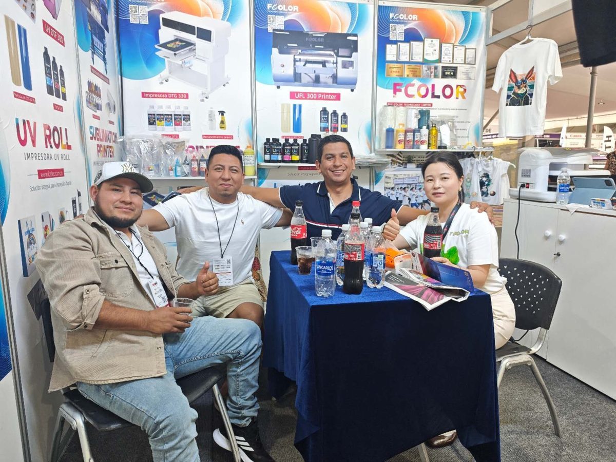 Spanish-language booth graphics and product panels