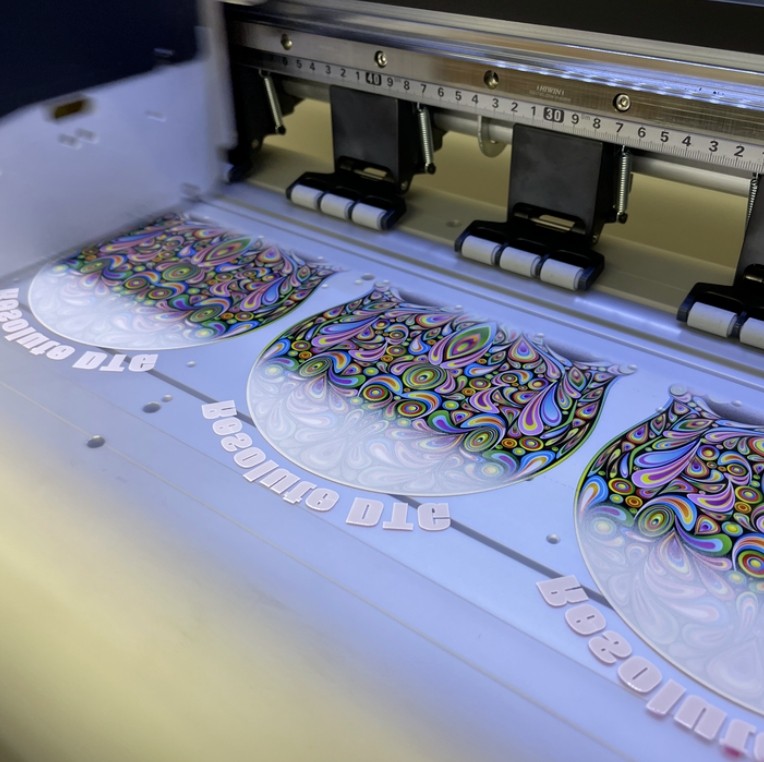 DTF Printing: A Game-Changing Technology for the T-Shirt Business