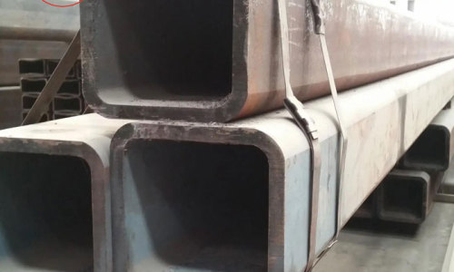 How to remove the rust of 16Mn seamless square pipe during long-term storage?