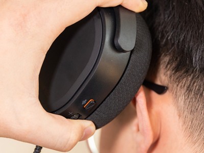 Why Do Gamers Use Wired Headsets?