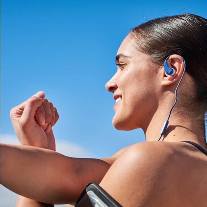 What Are Sports Earbuds and Why Do You Need a Good Pair of Headphones?