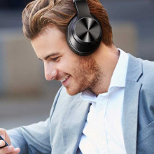 Are Noise Canceling Headphones Safe?