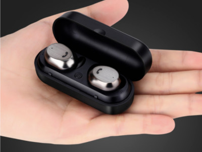 Bluetooth Headphones VS. True Wireless Earbuds – Which One to Choose?