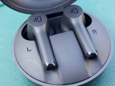 Seven Things to Know About TWS (True Wireless) Headphones