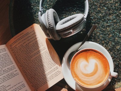 The Ultimate Guide to Choosing the Best Noise-Cancelling Headphones