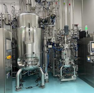 Multi-stage vaccine fermenter