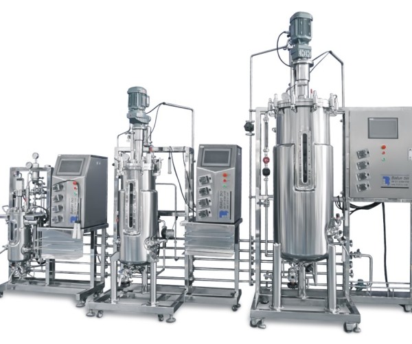 Three-stage multi-stage fermenter