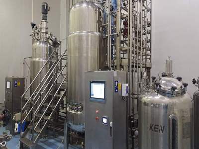 How can synthetic biology reshape the supply chain of healthy raw materials for ergot sulfur, a "biological gold," with a production capacity ranging from 0 to 300 tons due to industrialization?