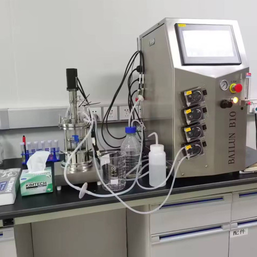 small glass bioreactor fermenter Multi-connected bioreactor control to produce large