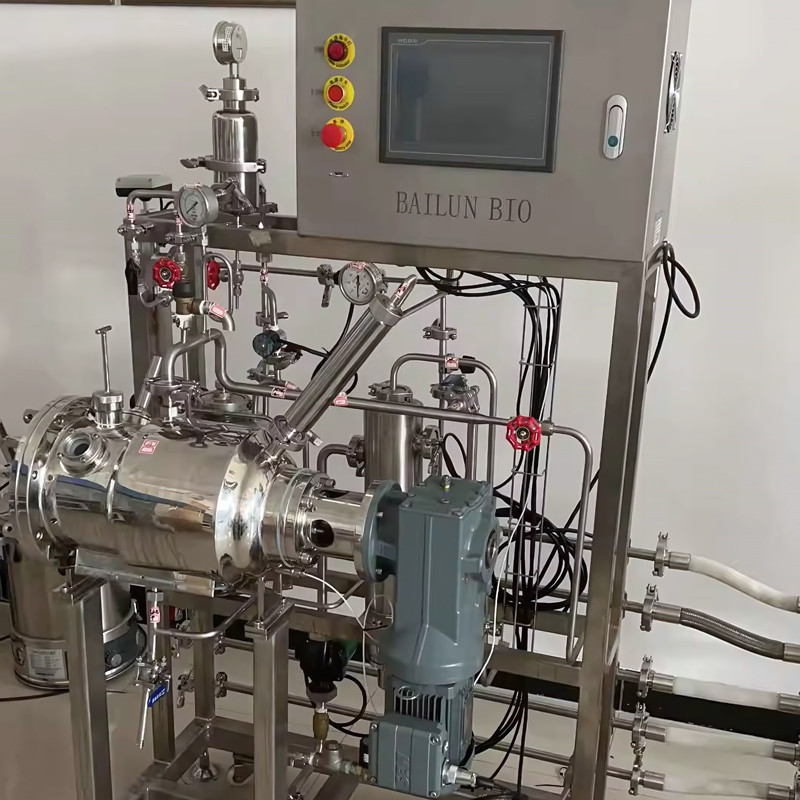 Small Scale Methanol Plant for Laboratory: Multi-Bioreactor Pressure Fermentation