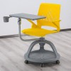 التدريب على المبيعات المباشرة من المصنع كرسي الفصل الدراسي الذكي كرسي عقدة المدرسة البلاستيكية مع لوح كتابة قابل للطي