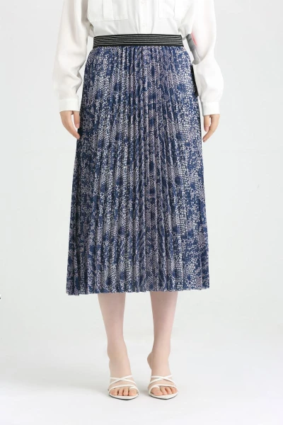 Proveedor de ropa. MOQ bajo. Entrega en 2 semanas. Fabricante superior de China. Venta directa de fábrica. Diseño de moda. Personalizable. Obtenga una cotización ahora.