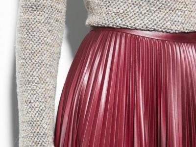 How to Wash and Iron a Pleated Skirt？