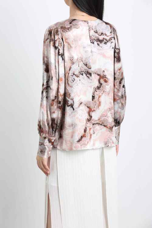 224030 Round-Neck Long Sleeve Top in Print
