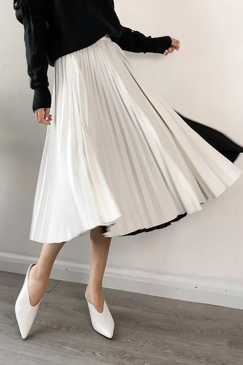 197067 Two Piece Pleated Skirt with Belt for Women