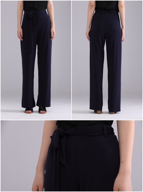 190200 Knitted Trousers with Belt