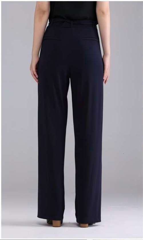 190200 Knitted Pants with Belt