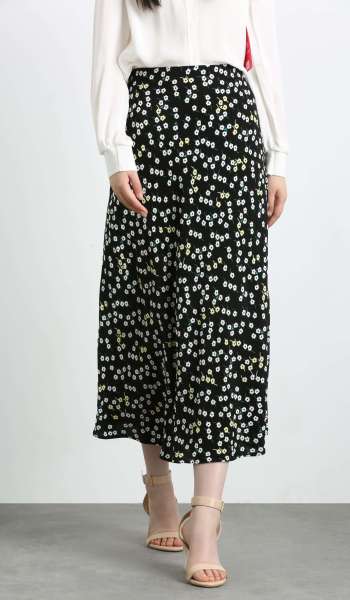 220297 A-line Skirt with Small Flower