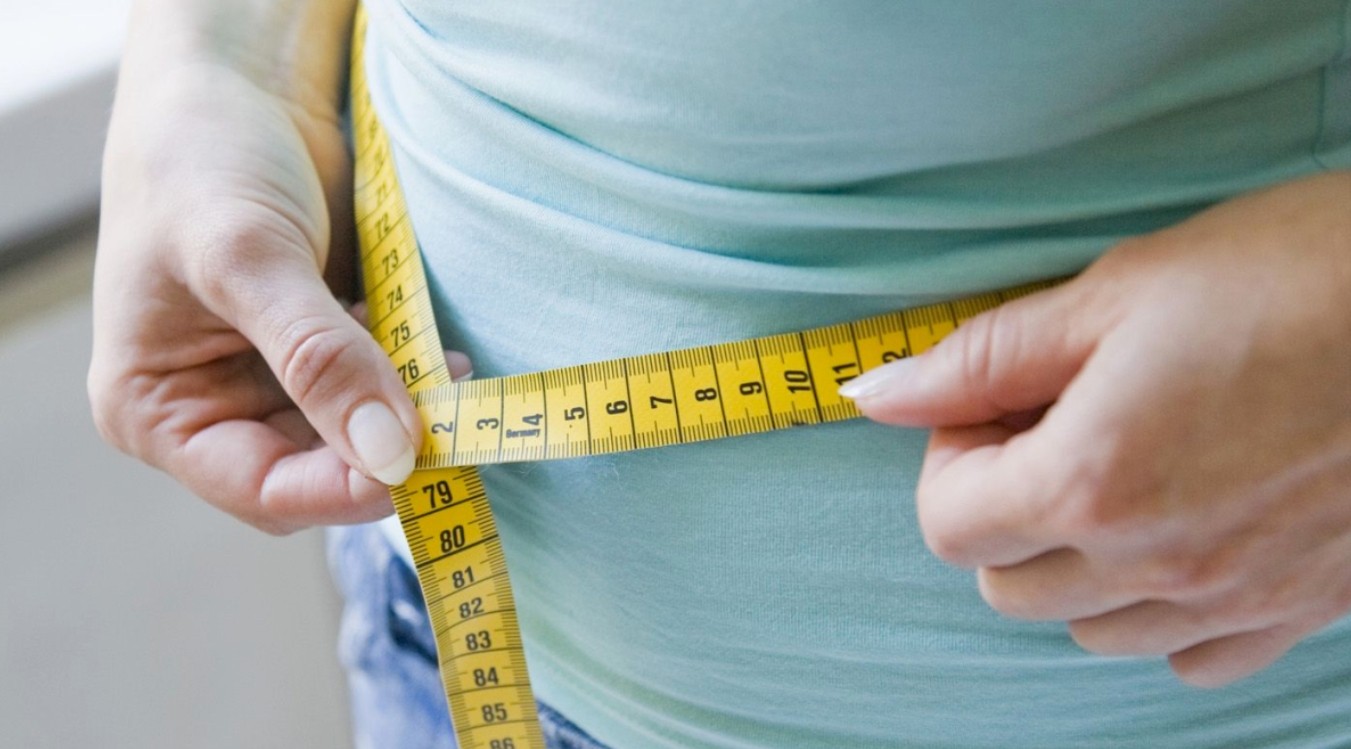 measure  women's clothing