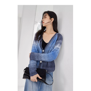 Color Block Contrast Halo Dyed Sweater Women's Autumn and Winter New Style Temperament Slouchy Style Knitted Cardigan