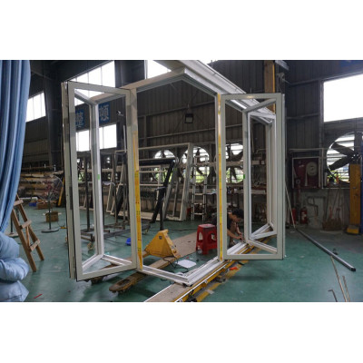 Aluminum Corner Bi-Folding Door, Double Glazed, Soundproof, For Store, Garden, Villa