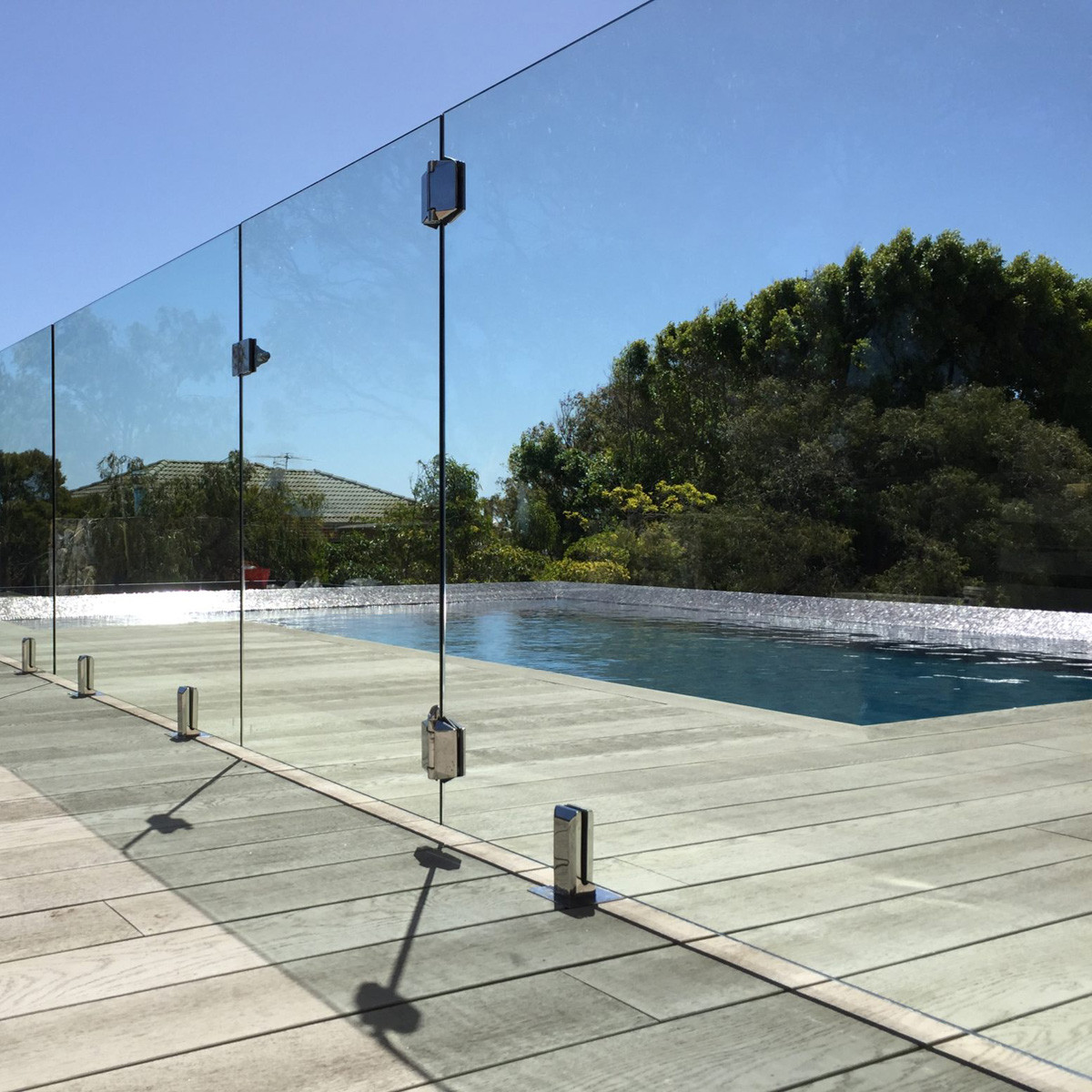 glass pool fencing