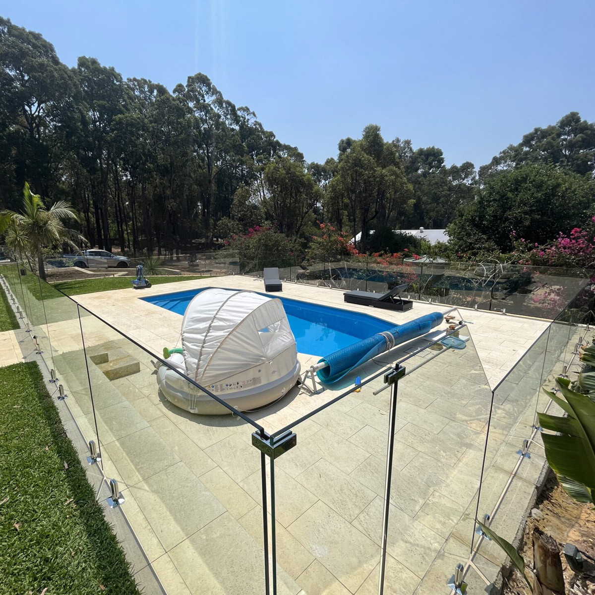 glass pool fencing