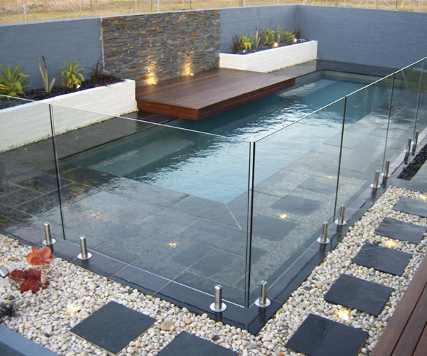 Swimming Pool Glass Fence