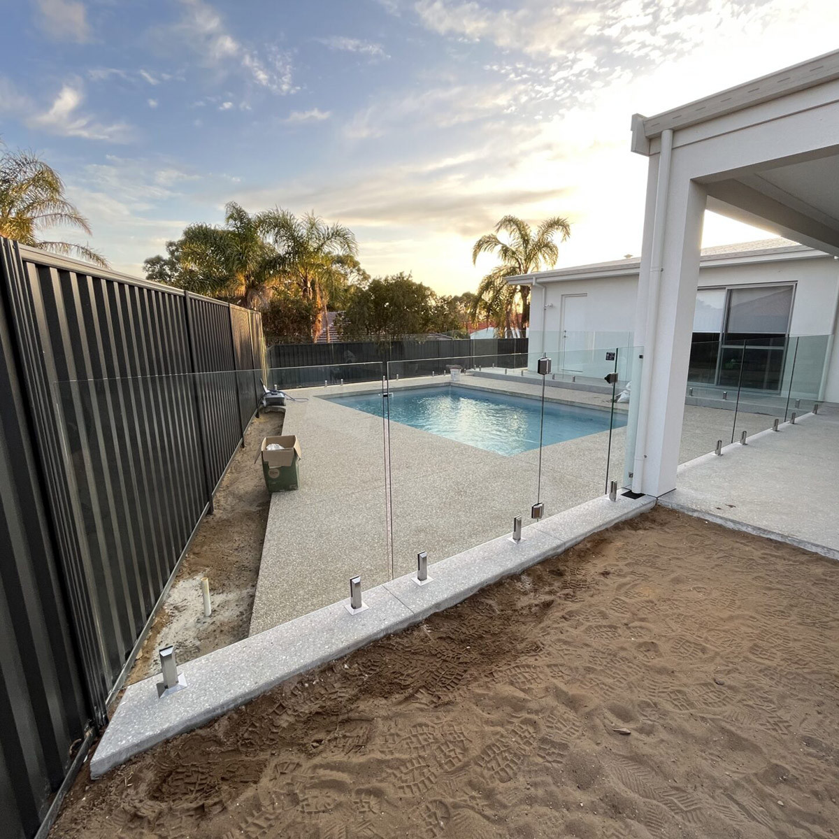 Swimming Pool Glass Fence