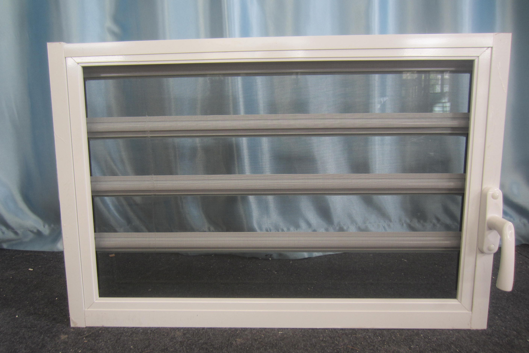 Hurricane-Proof Aluminum Glass Louver Windows