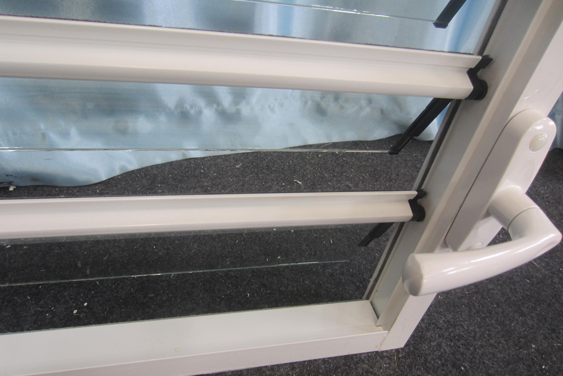 Hurricane-Proof Aluminum Glass Louver Windows