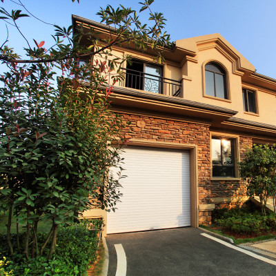 Intelligent Roller Garage Doors |  Aluminum Roller Garage Doors | Custom Garage Doors