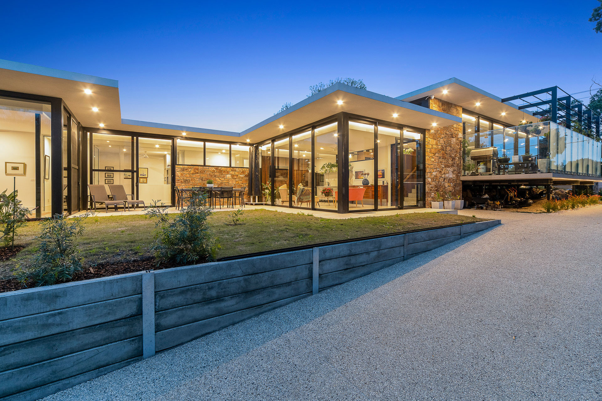 aluminum windows and doors