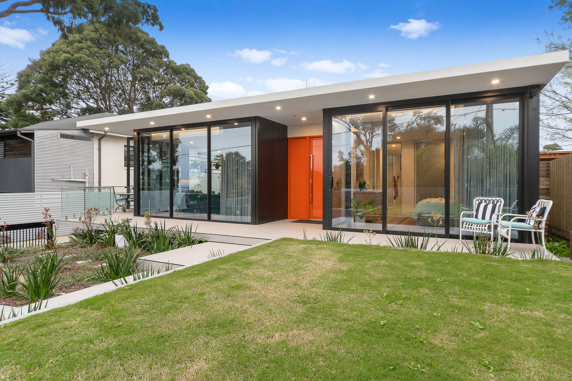 aluminum sliding doors