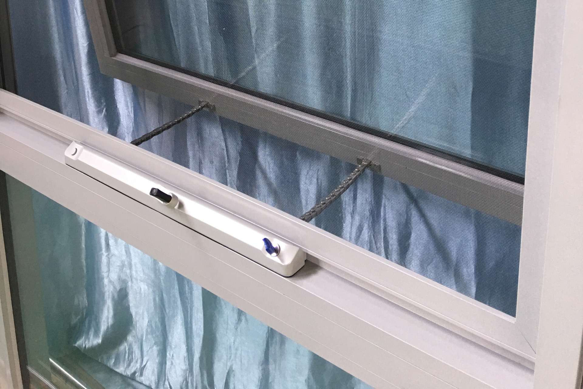 aluminum chain winder awning windows