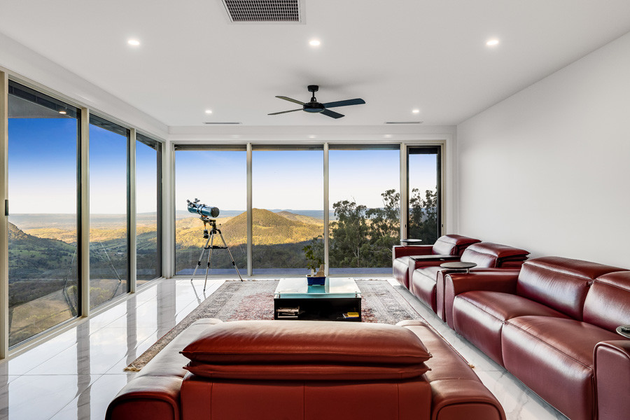 Aluminum windows and doors