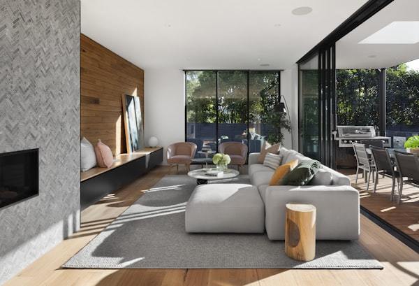 Double Glazing vs Single Glazing: The Complete Comparison Guide for Homeowners