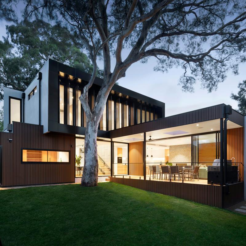 The Complete Guide to Awning Windows for Builders and Wholesalers: Benefits, Types, and Sourcing Tips