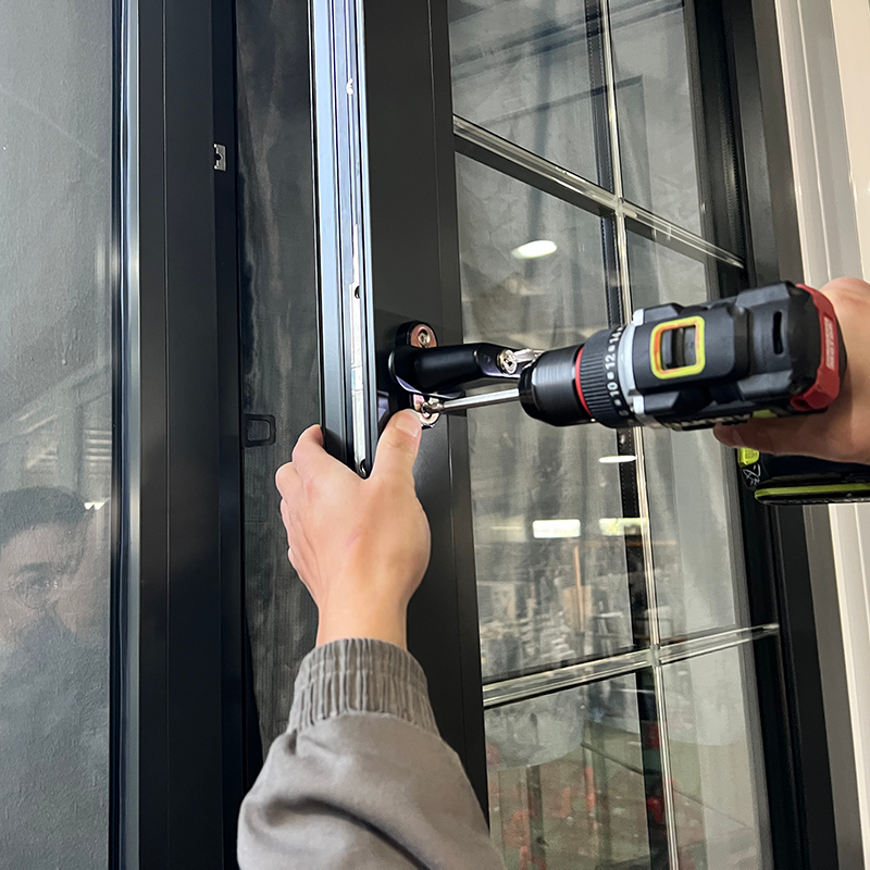 How to Install the Handle for a Tilt&Turn Window