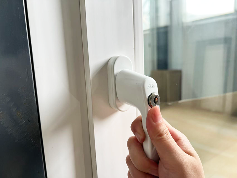 sliding window handle