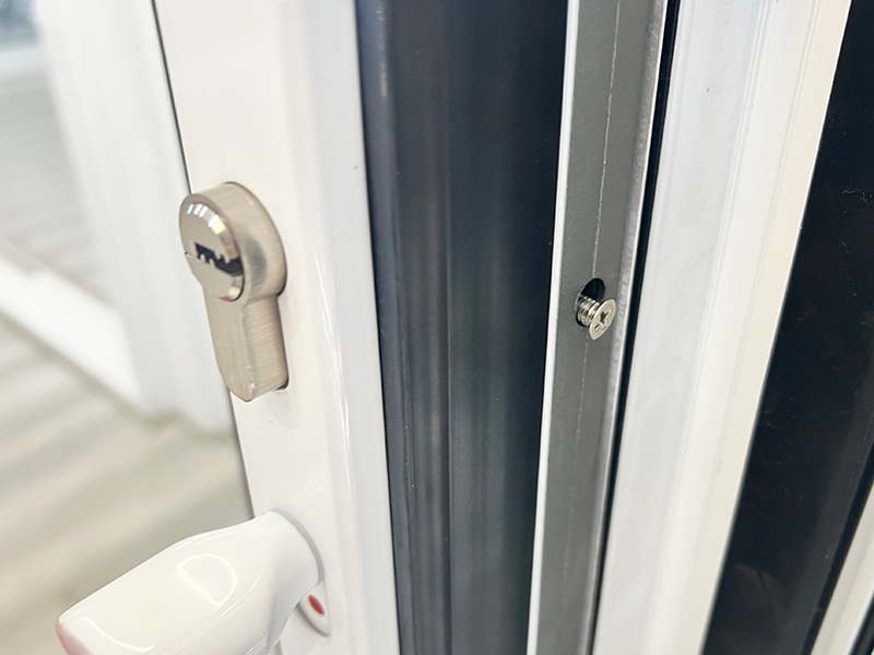 folding door