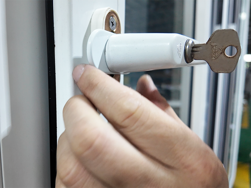uPVC tilt&turn window handle replacement