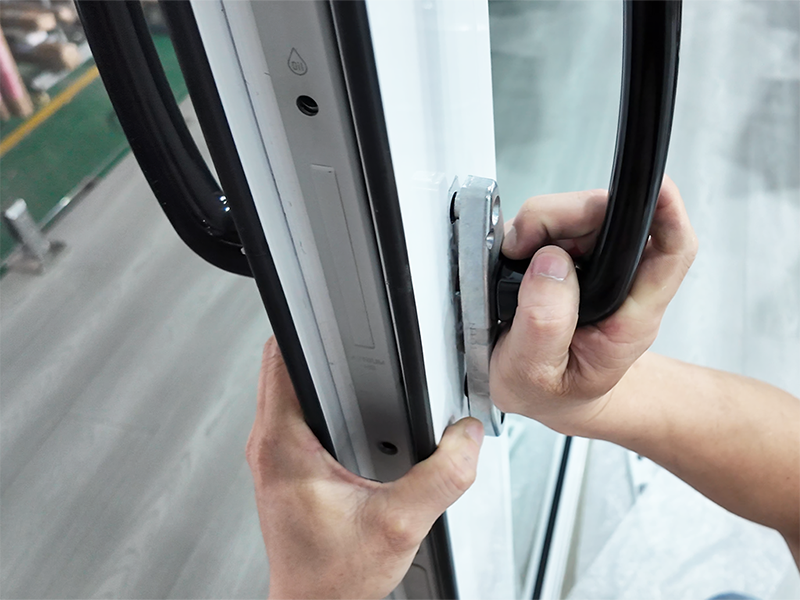 aluminium lift and sliding door