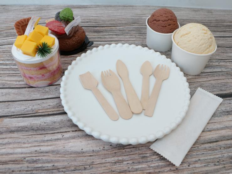 Why More and More Restaurants and Food Service Distributors Are Switching to Wooden Spoons, Bamboo Cutlery, and Wooden Cutlery Sets in 2025?