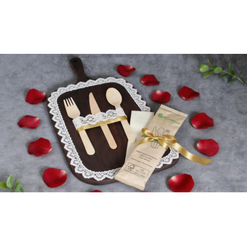 Eco Cutlery in Events: Transforming Weddings and Festivals with Wooden Sets