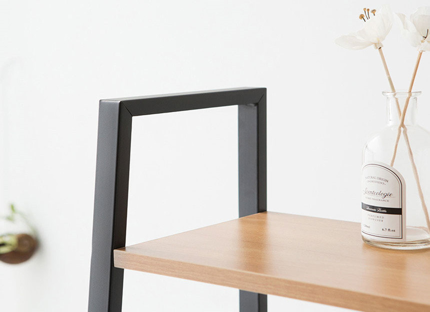 top of ladder shelf