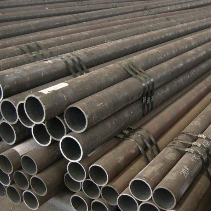La diferencia entre acero al carbono y acero aleado