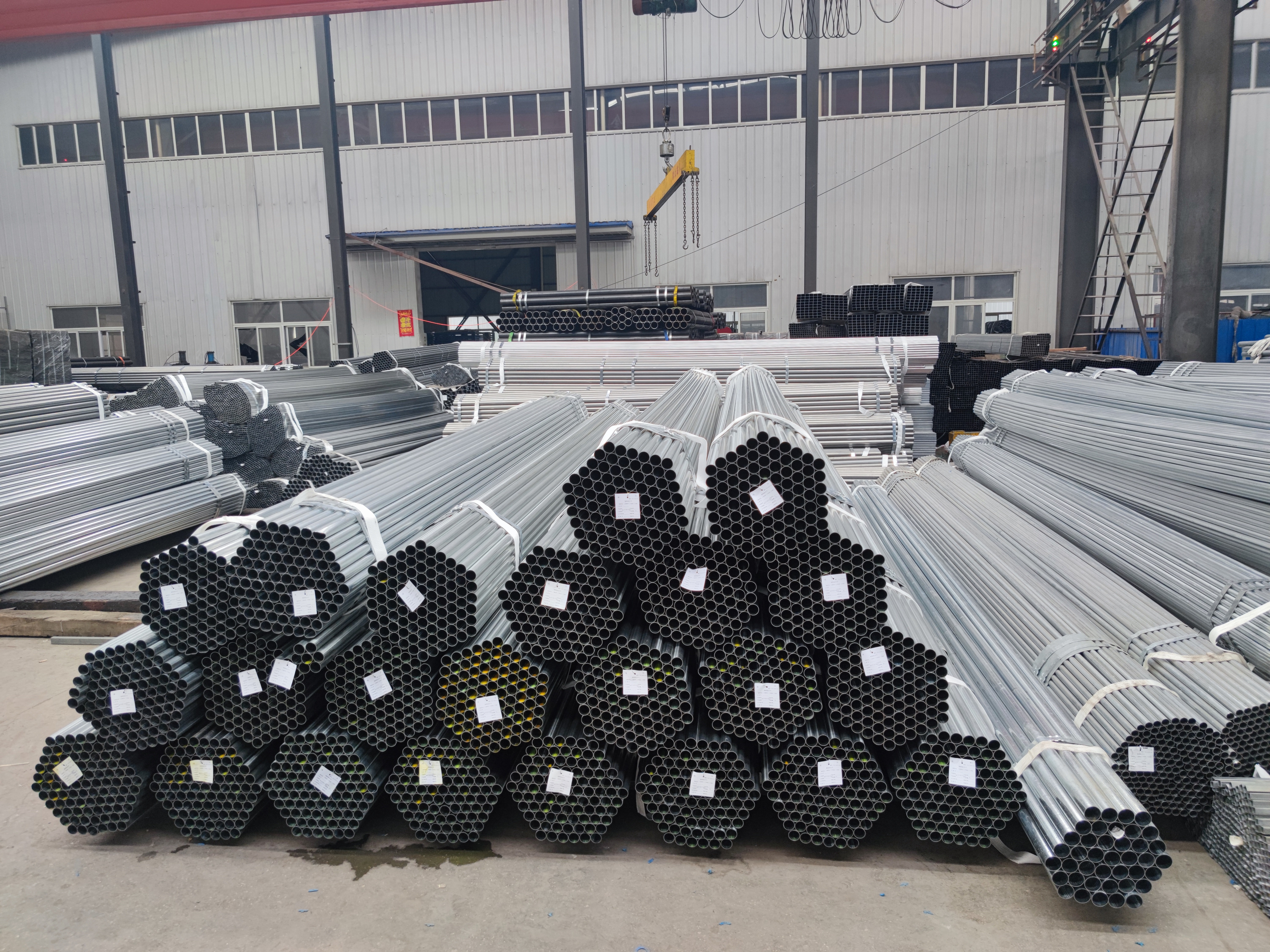 Pre-Galvanized Steel Pipe stock